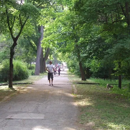 Къща за гости за гости 2*