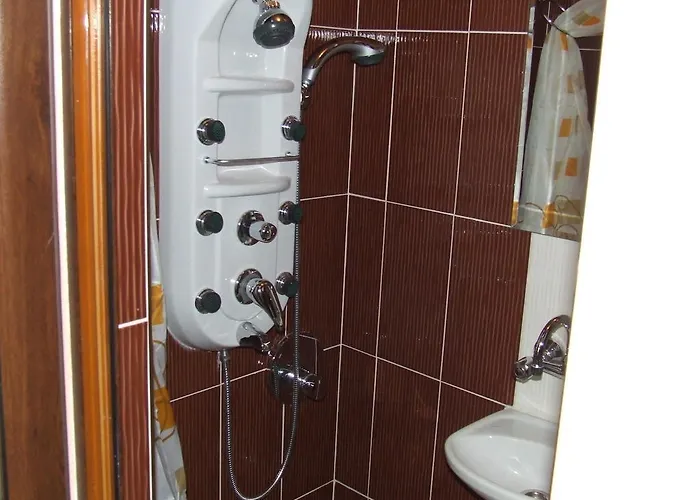 за гости 2* Варна