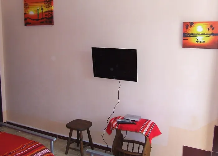 Varnaflats Guest וארנה