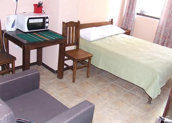 בית הארחה Varnaflats Guest